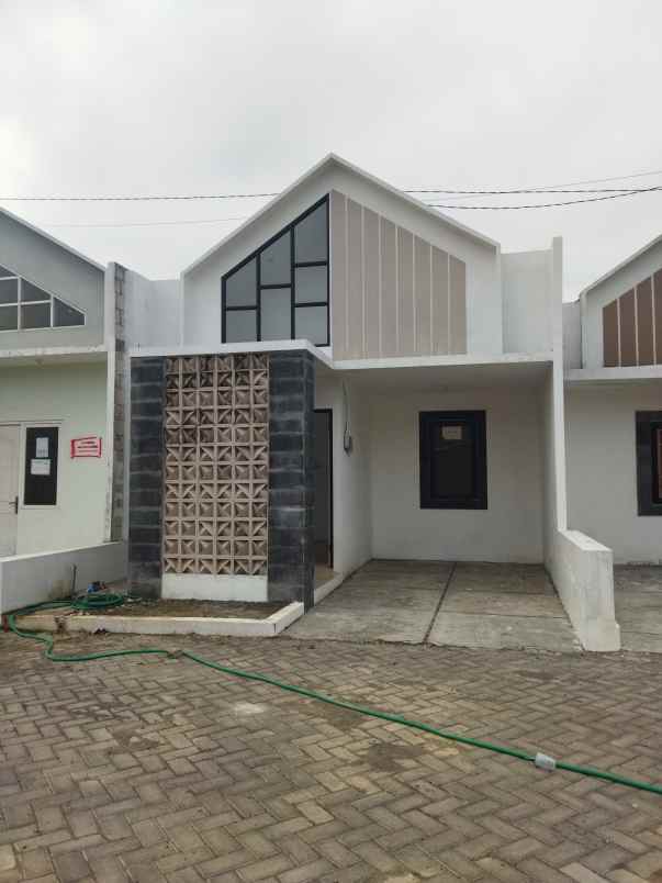 dijual rumah jalan raya bangil pandaan