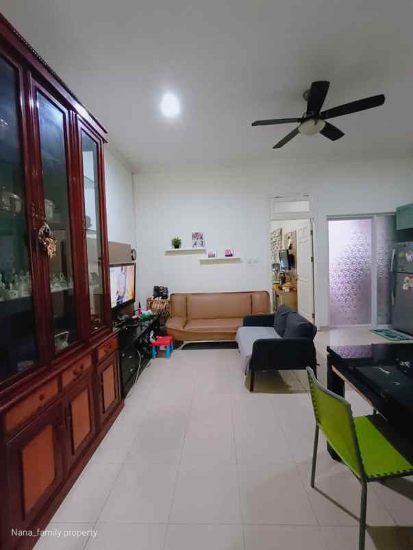 dijual rumah jalan raya kejaksaan joglo