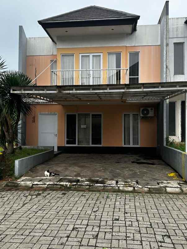 dijual rumah jalan raya pancoran mas