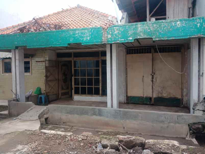 dijual rumah jalan raya rancasari