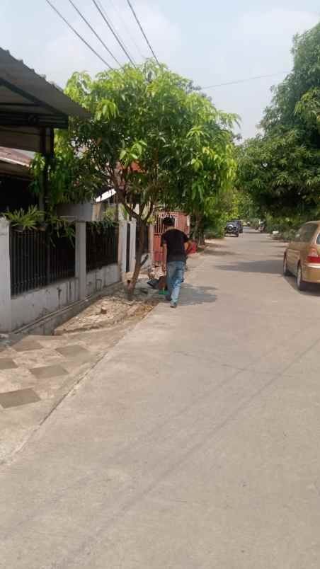 dijual rumah jalan rudal perumnas 3