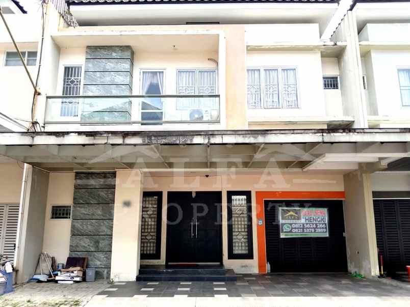 dijual rumah jalan surya