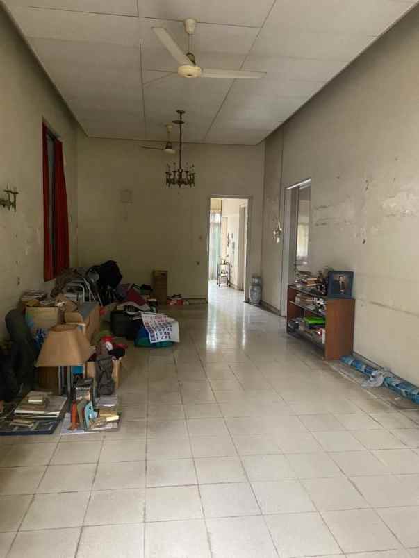 dijual rumah jalan tidar