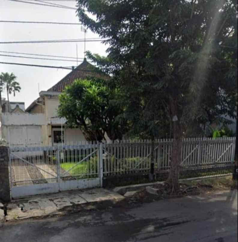 dijual rumah jalan tidar