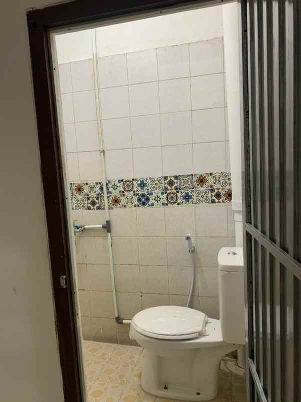 dijual rumah jalan wijaya kusuma 2 no 12