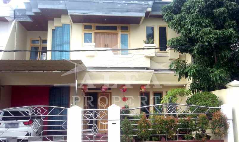 dijual rumah jalan wr supratman
