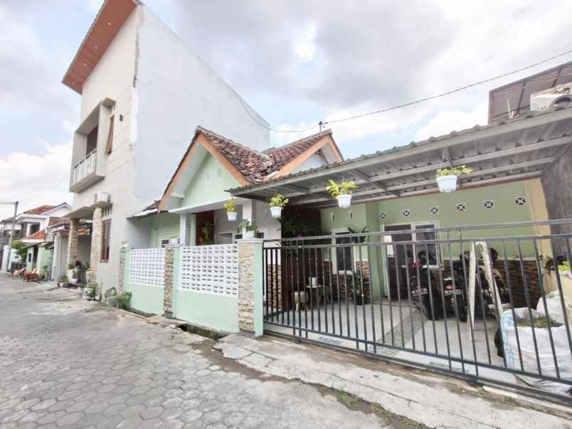 dijual rumah jambidan banguntapan