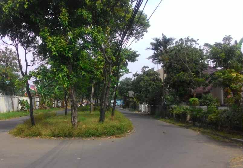 dijual rumah jatinegara cakung jakarta