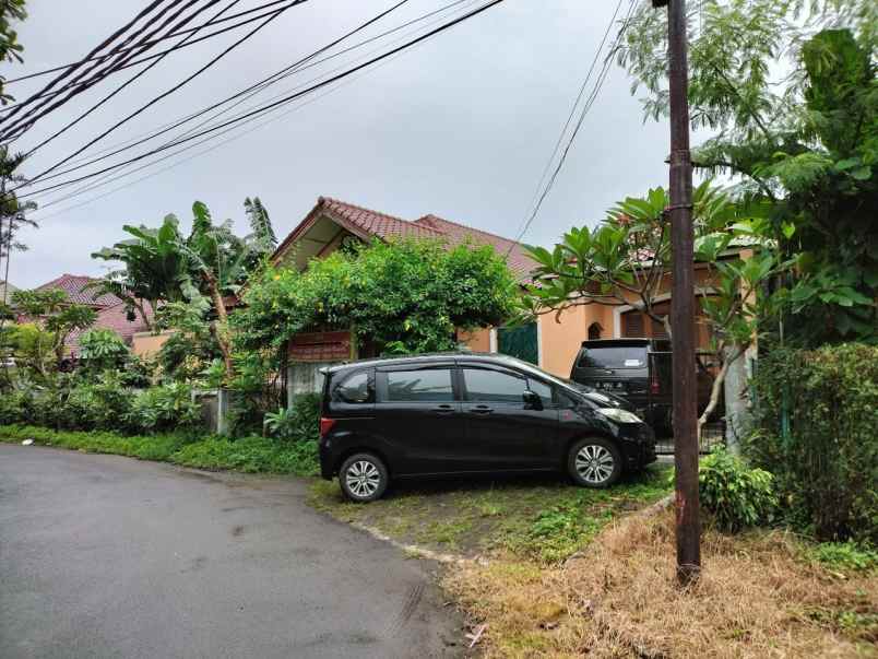 dijual rumah jatinegara cakung jakarta