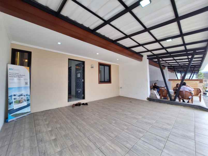 dijual rumah jatiwaringin pondok gede