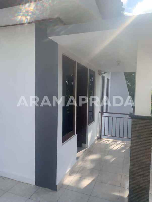 dijual rumah jimbaran