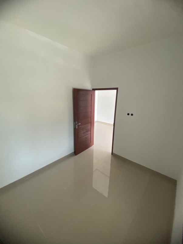 dijual rumah jl bantul km 9