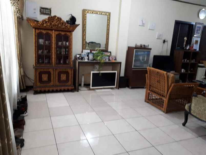 dijual rumah jl cibulan