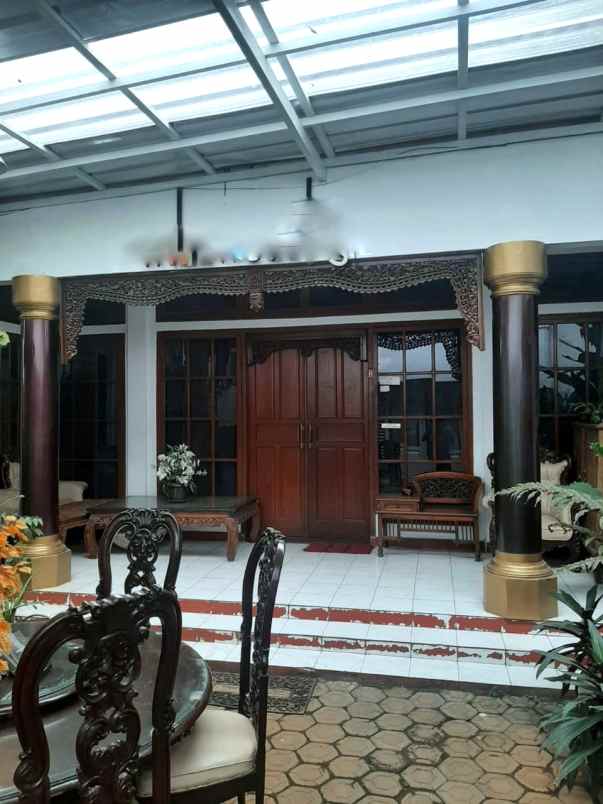 dijual rumah jl cimahi