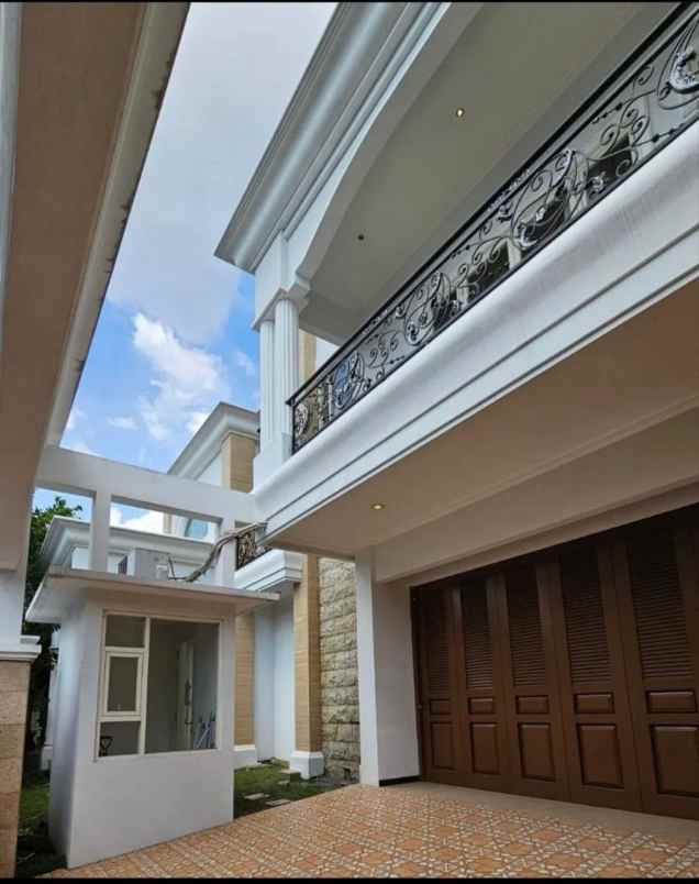 dijual rumah jl cokroaminoto