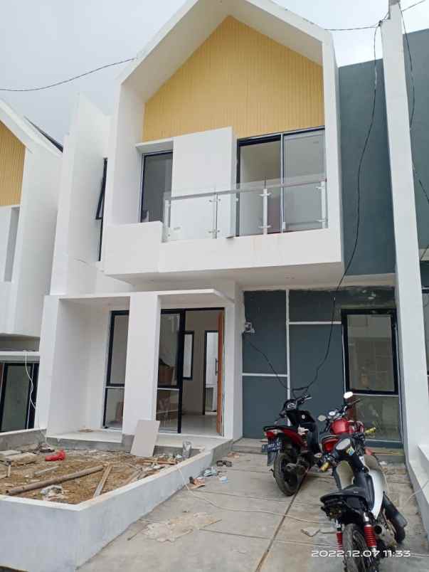 dijual rumah jl jatiendah