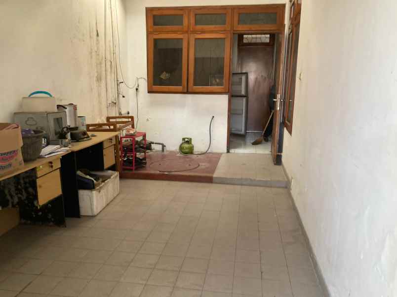 dijual rumah jl kaliurang no km 7 2