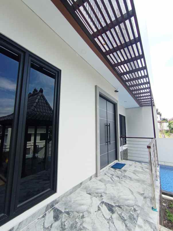 dijual rumah jl karangjati gedongan