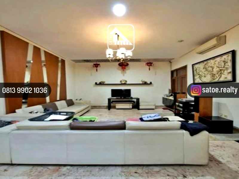 dijual rumah jl kartika utama pondok