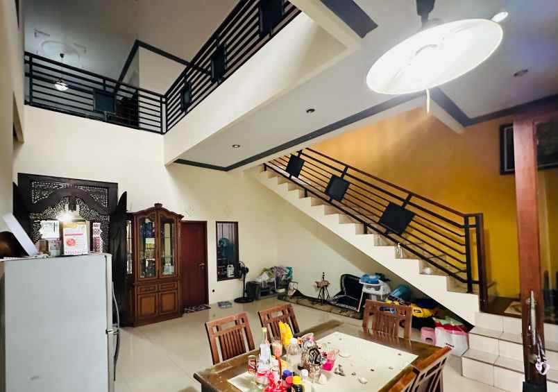 dijual rumah jl kincan raya jatibening