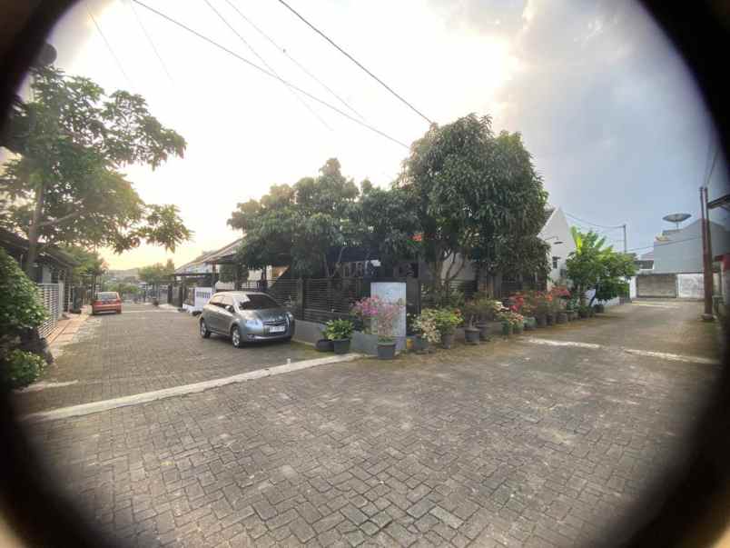 dijual rumah jl ks tubun