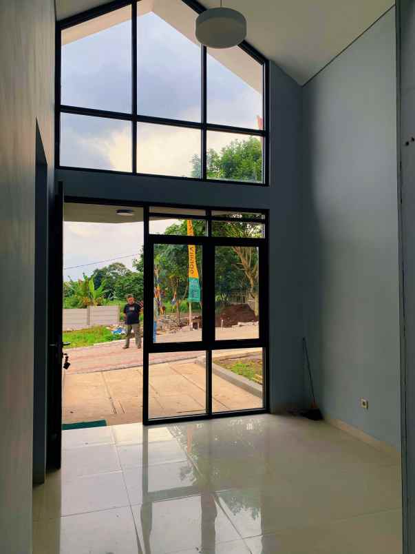 dijual rumah jl mekar sari ngamprah