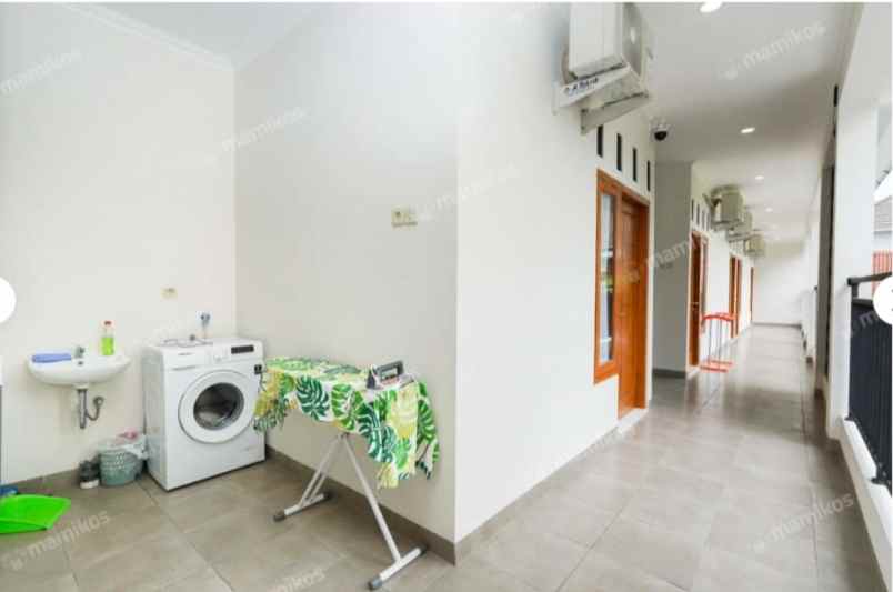 dijual rumah jl melati ii no 5 blotan