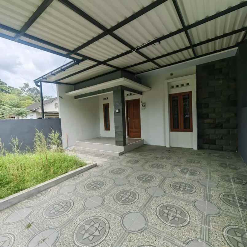 dijual rumah jl palagan km 11