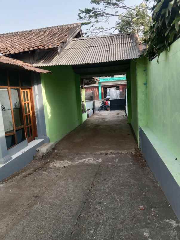 dijual rumah jl raya cianjur sukabumi jawa barat
