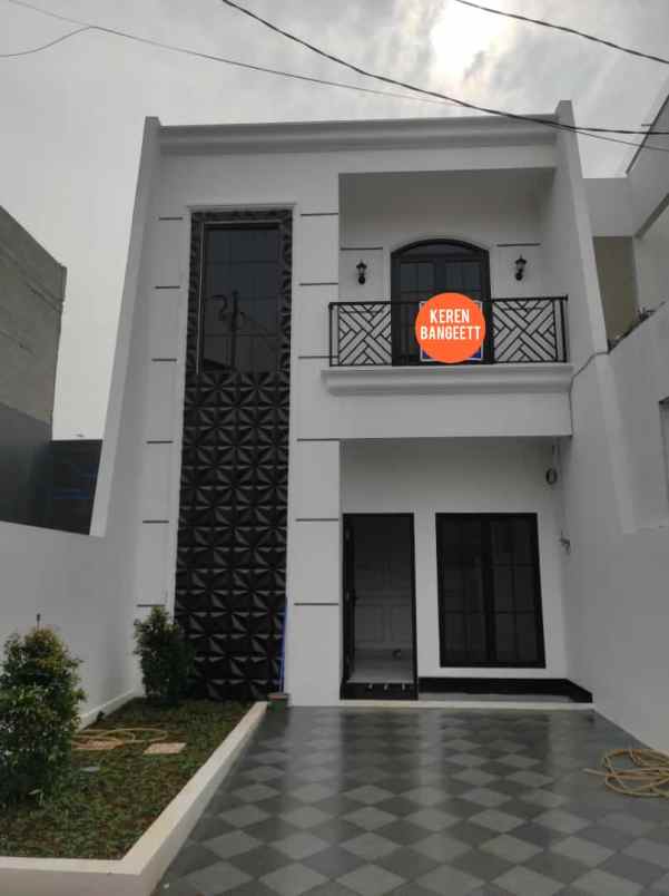 dijual rumah jl raya condet