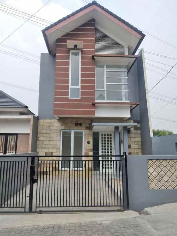 dijual rumah jl suka karya 1