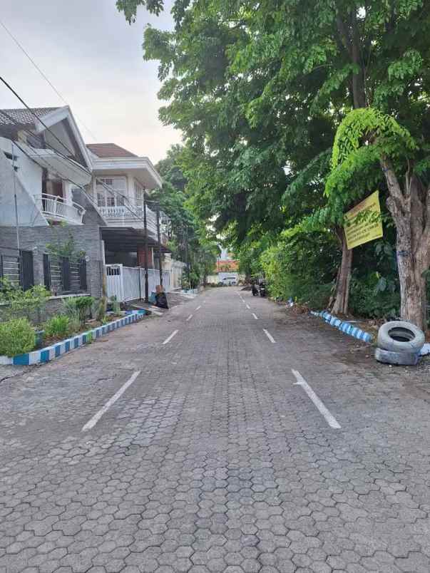dijual rumah jl tenggilis tengah