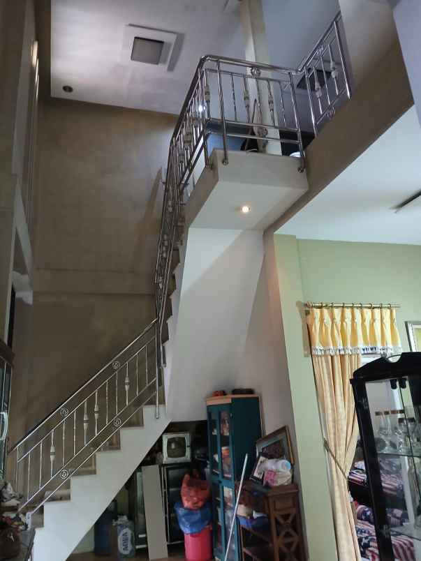 dijual rumah jl tengkubey