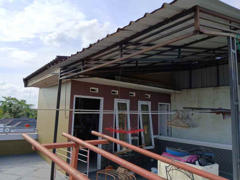 dijual rumah jl tengkubey