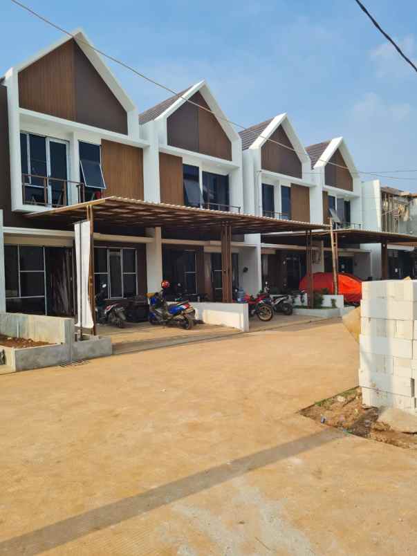 dijual rumah jl tlk langsa rt 2 rw 16