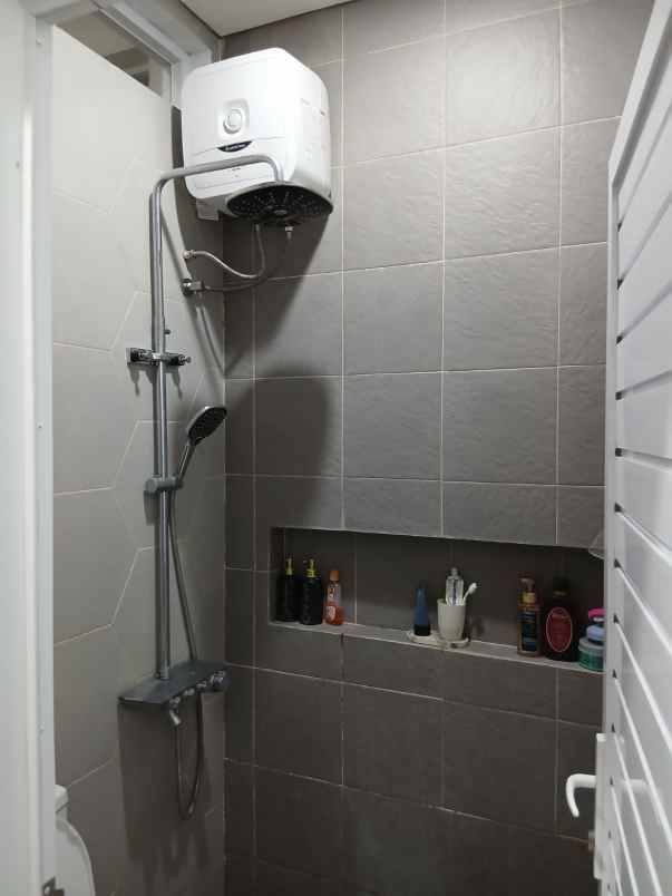 dijual rumah jl wates km 10 sedayu