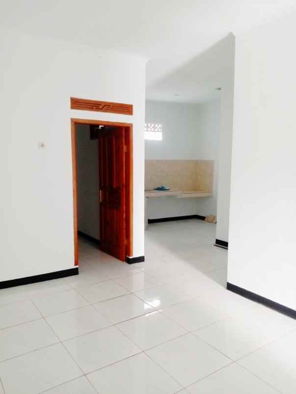 dijual rumah jln bojongwaru rancamulya