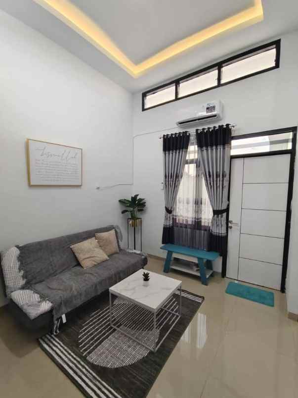 dijual rumah jln bosih raya