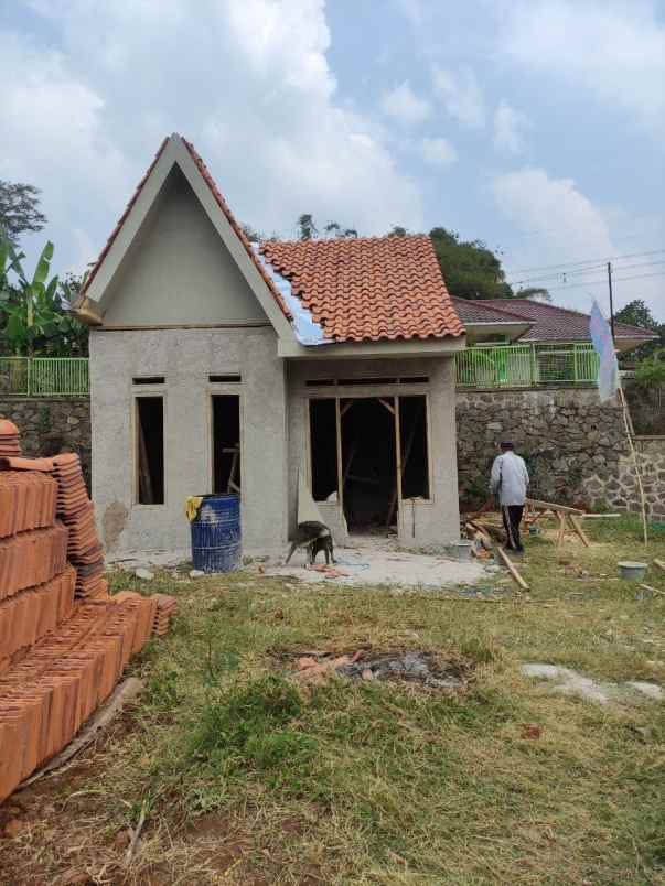 dijual rumah jln ciapus banjaran