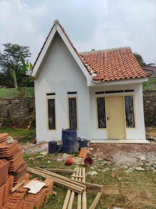 dijual rumah jln ciapus banjaran