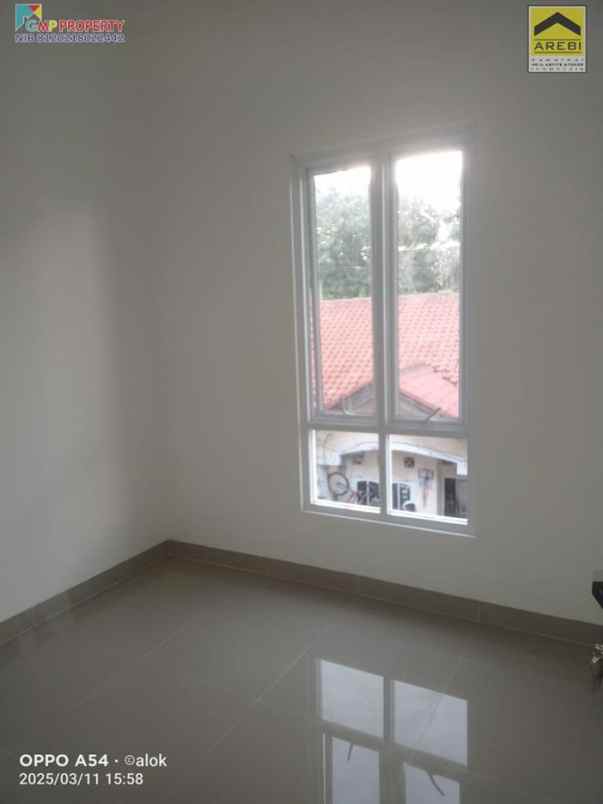 dijual rumah jln kalisari raya pasar