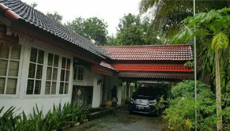 dijual rumah jln loka indah pnacoran