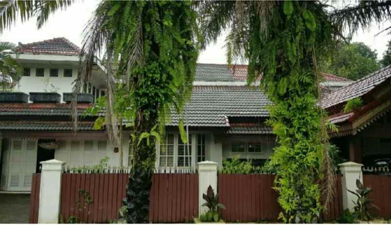 dijual rumah jln loka indah pnacoran