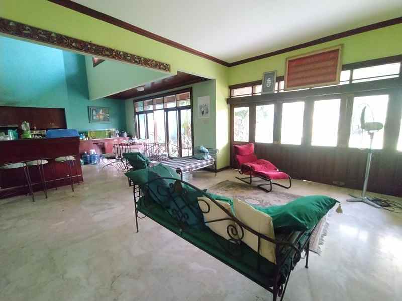 dijual rumah jln margonda raya rt 001