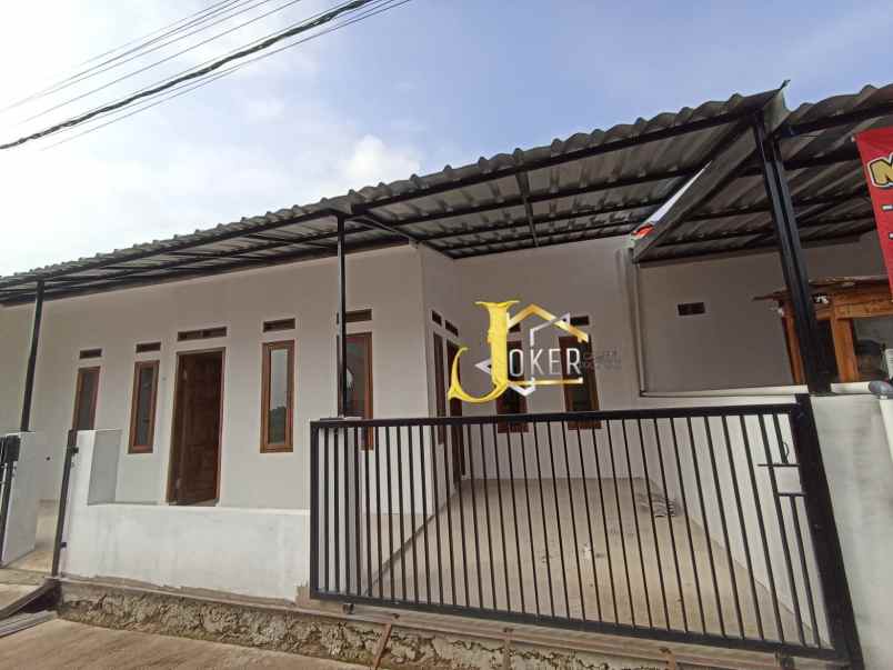 dijual rumah jln panuusan desa