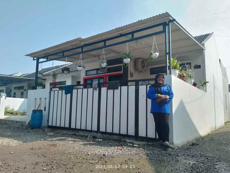 dijual rumah jln panuusan desa