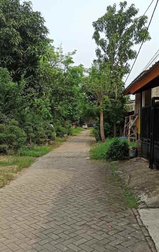 dijual rumah jln raya kedaung barat