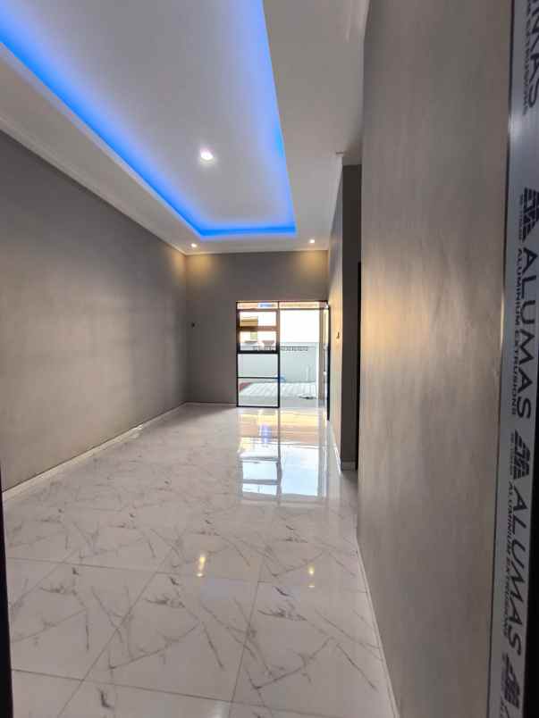 dijual rumah kalisegoro