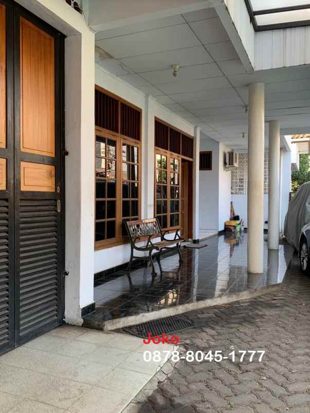 dijual rumah karet kuningan