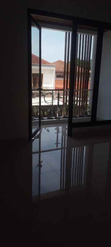 dijual rumah kavling dki pondok kelapa